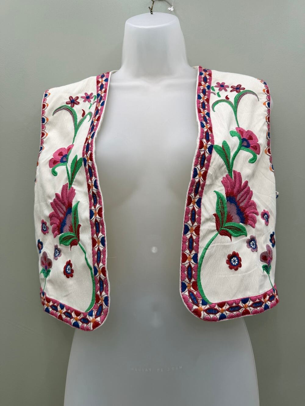 Embroidered Floral Vest Womens Small Boho Folk Art Cottagecore Open Front